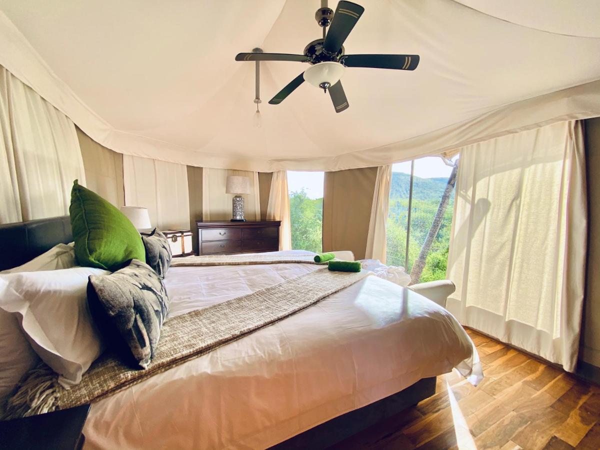 Parkview Safari Lodge โคลเชสเตอร์ ภายนอก รูปภาพ